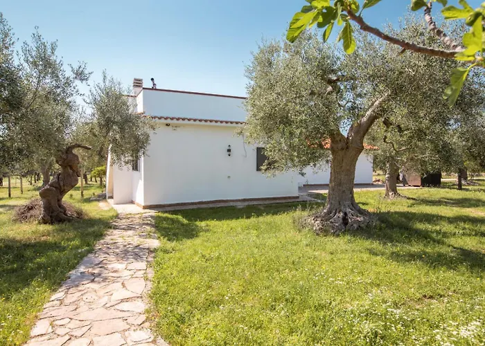 Casa vacanze Tra Mari E Monti *